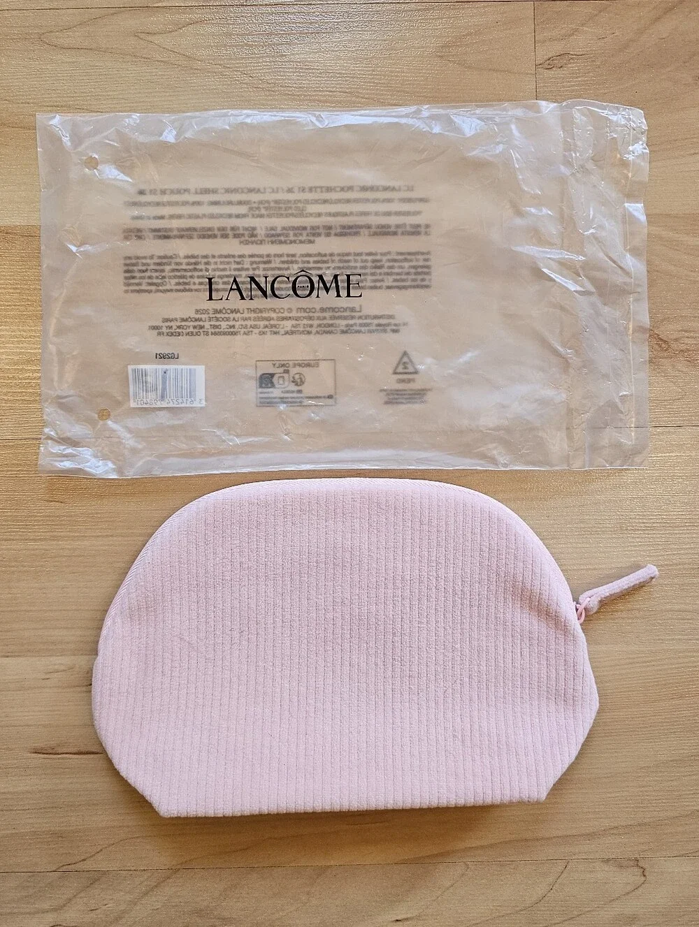 NWOT Lancome Cosmetic Makeup Pouch Bag